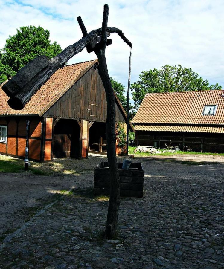 Hotel Kaiserhof Munster im Heidekreis Esterno foto